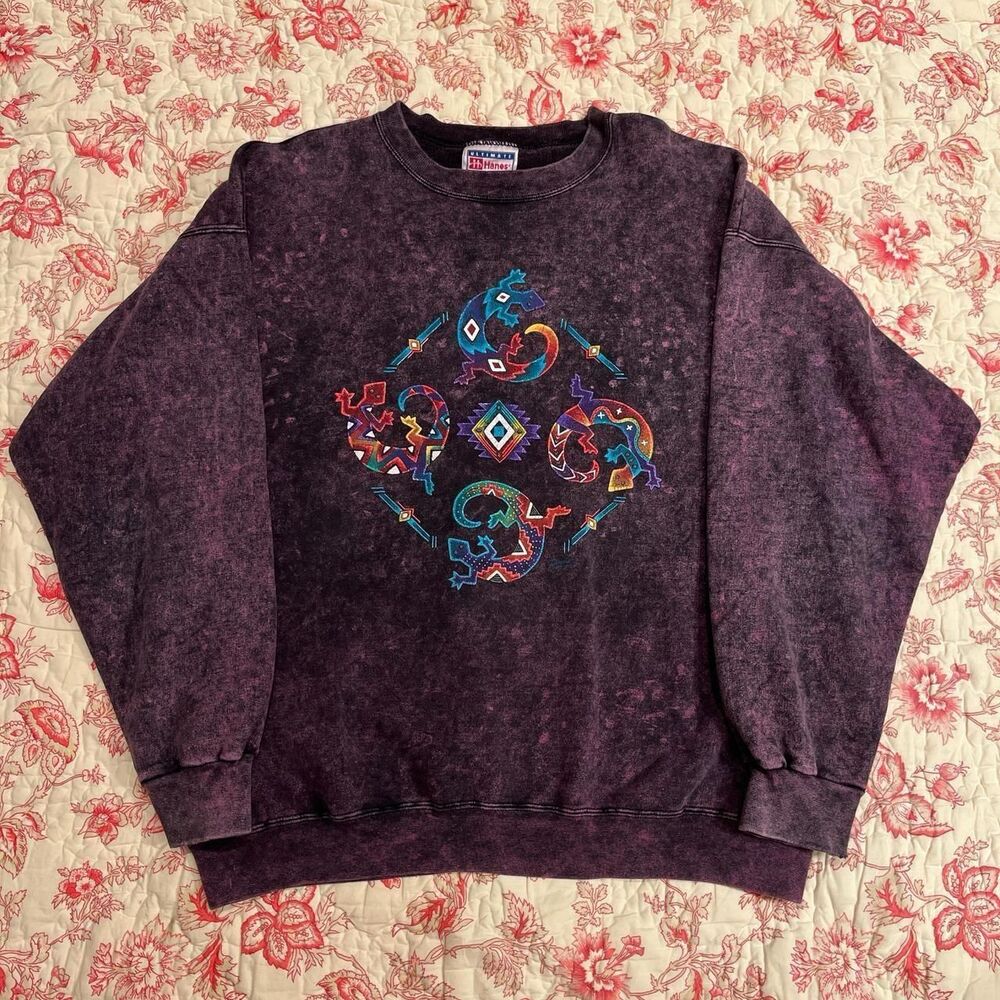 Vintage 90s Tribal Lizard fade Colorful Dark Purple Crewneck